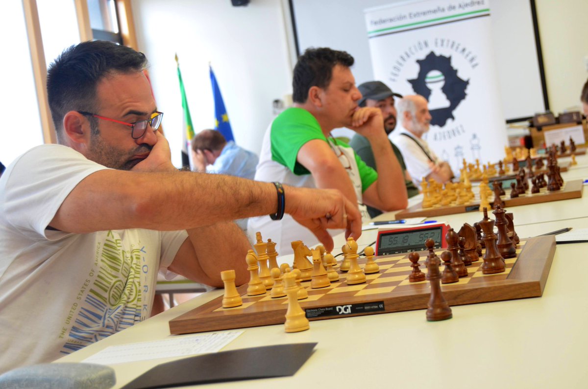 FIAExtremadura's tweet photo. ♟️ Hoy toca poner fin al I Cerrado Promoción Nacional de Guareña 

🙌🏽 ¡Vamos a por la ronda 7 y 8! https://t.co/UUnHi3i6cY
