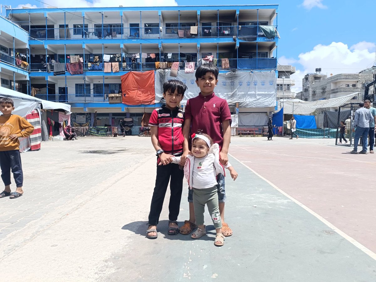 GazaUnlocked's tweet photo. “I loved my husband, together we formed a beautiful family… Today I am a widow, deprived of my support and everything in life.” Shaymaa Al-Dura, from #Gaza, talks about raising 3 children in displacement.
https://t.co/dznhagAoCZ
@GazaUnlocked
#DisplacedinGaza https://t.co/lvQBiM5hEd