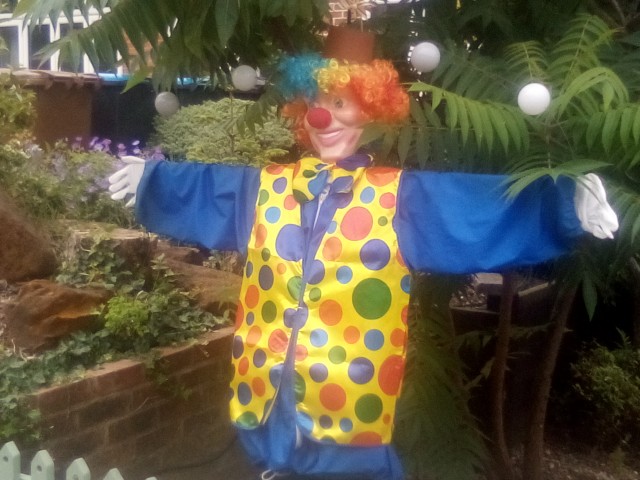 Our 2024 scarecrow for the #warlinghamscarecrowfestival