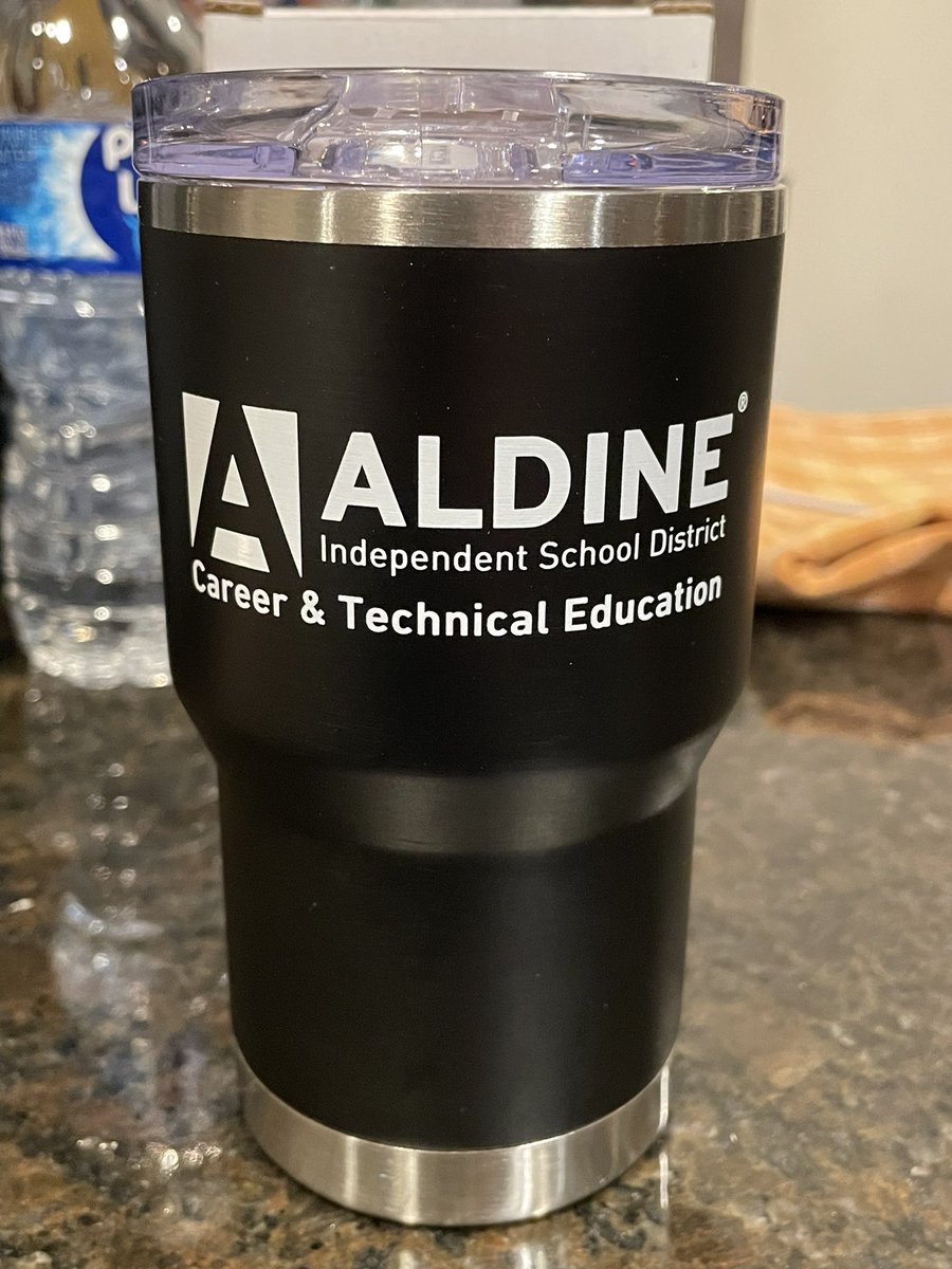 Big shout out to <a href="/AldineCTE/">Aldine CTE</a> they always take care of their peeps. DSD days, breakfast &amp; lunch to help reduce the stress. Today was a bonus - snow cone truck!!