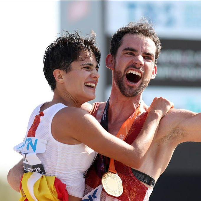david_lrl's tweet photo. Tokio 2020
📜 4º Álvaro
📜 4º María

Mundial 2023
🥇🥇 Álvaro
🥇🥇 María

París 2024 
🥉 Álvaro
🥈 María

Persistir, resistir y nunca desistir.