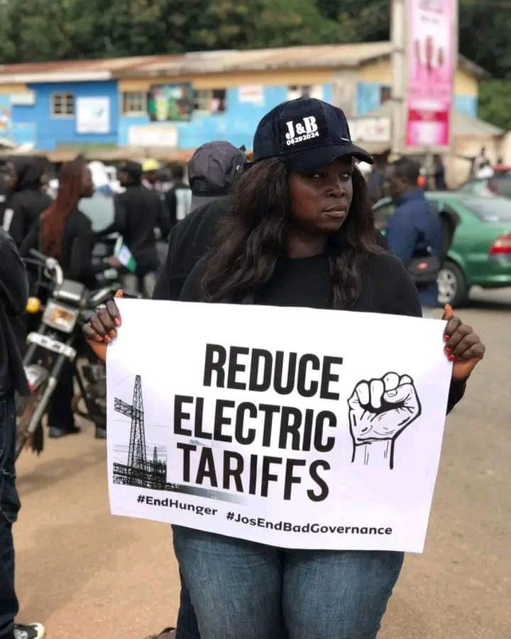 Princeujay's tweet photo. Coming Live from Jos Plateau State, Nigeria.
  #JosEndBadGovernance
#EndBadGovernanceInNigeria
#EndBadGovernanceProtest https://t.co/klHlXMk1sT