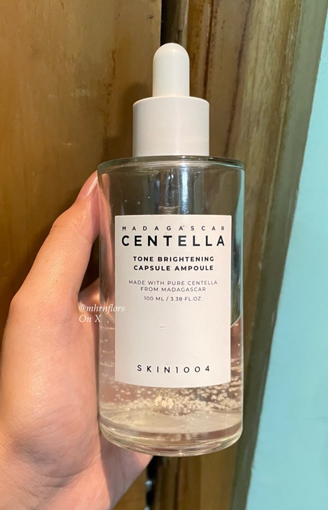 nrosynr's tweet photo. @womanfeeds_id RILL SUNGKEM BGTT SAMA SKIN1004😭🙏🏼 aku pake ampoule nya ini nampoll bgtt. Pokonya yg punya bnyak bekas jerawat + wajah kusam wajib coba ini🫵🏻

Kandungan pencerah nya lengkap bgttt, ampuh bgtt hempas bekas jerawat (PIH) ku + bikin wajah lebih cerah juga. Isinya jg bnyakk‼️ https://t.co/YFcQXzFM7r