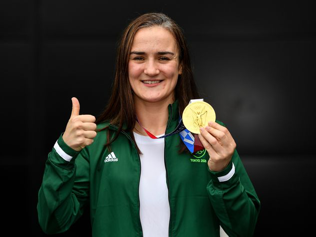 jedizambetta's tweet photo. Lei è Kallie Harrington e a Tokyo 2020 ha vinto contro Imane Kalif.
Secondo i ragionamenti che vedo qua sopra anche lei dovrebbe essere un uomo #Paris2024 #Boxing #Carini https://t.co/nUFuoX5lUS