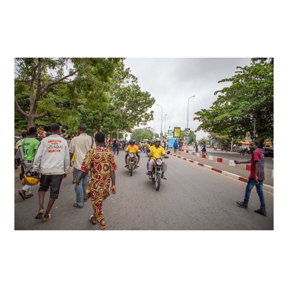 🎉🇧🇯 Célébrons ensemble les 64 ans d’indépendance du Bénin ! À la place de l’Amazone.
-
-
 #IndépendanceBénin #64ans #FiertéNationale #Cotonou #PlaceDeLAmazone #yanickfolly #documentaryphotography #gettyreportage #paysage #reportagespotlight #magazinegeo 

©️Yanick Folly📍Bénin