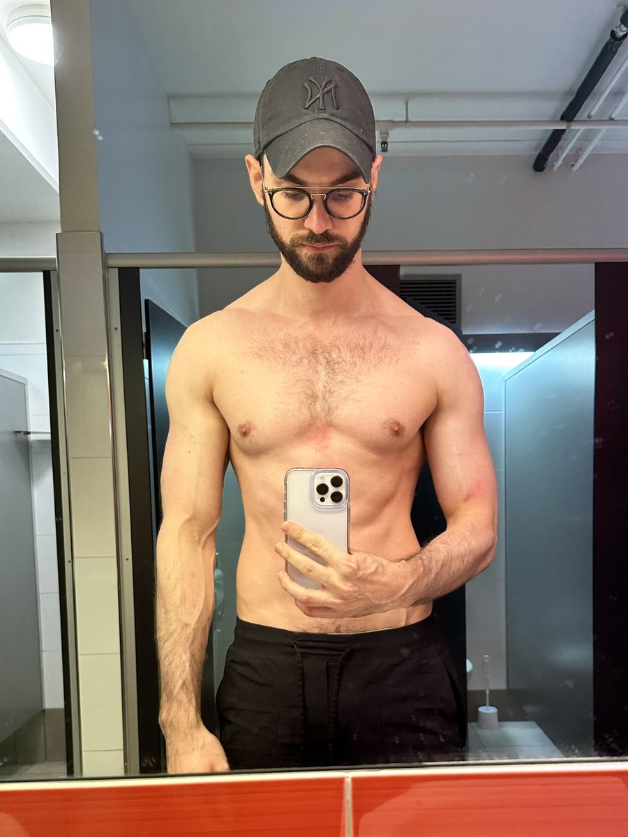 Jubbb's tweet image. 