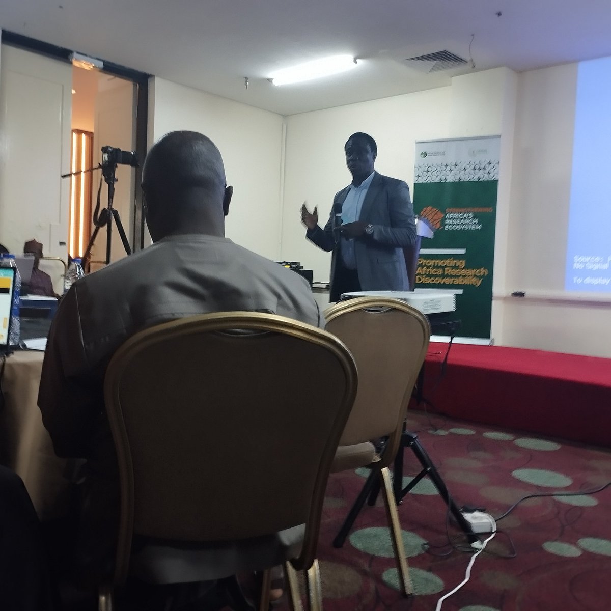 Mansur410's tweet photo. A Capacity Building Training on Enhancement of the University Websites for Optimal visibility and Discoverability. Organised by @aphrc in collaboration with the Committee of Vice-Chancellors of Nig Uni. #WeAreAfrica #Communication4Change #websiteoptimization #CapacityBuilding https://t.co/WoBAVJGiuy