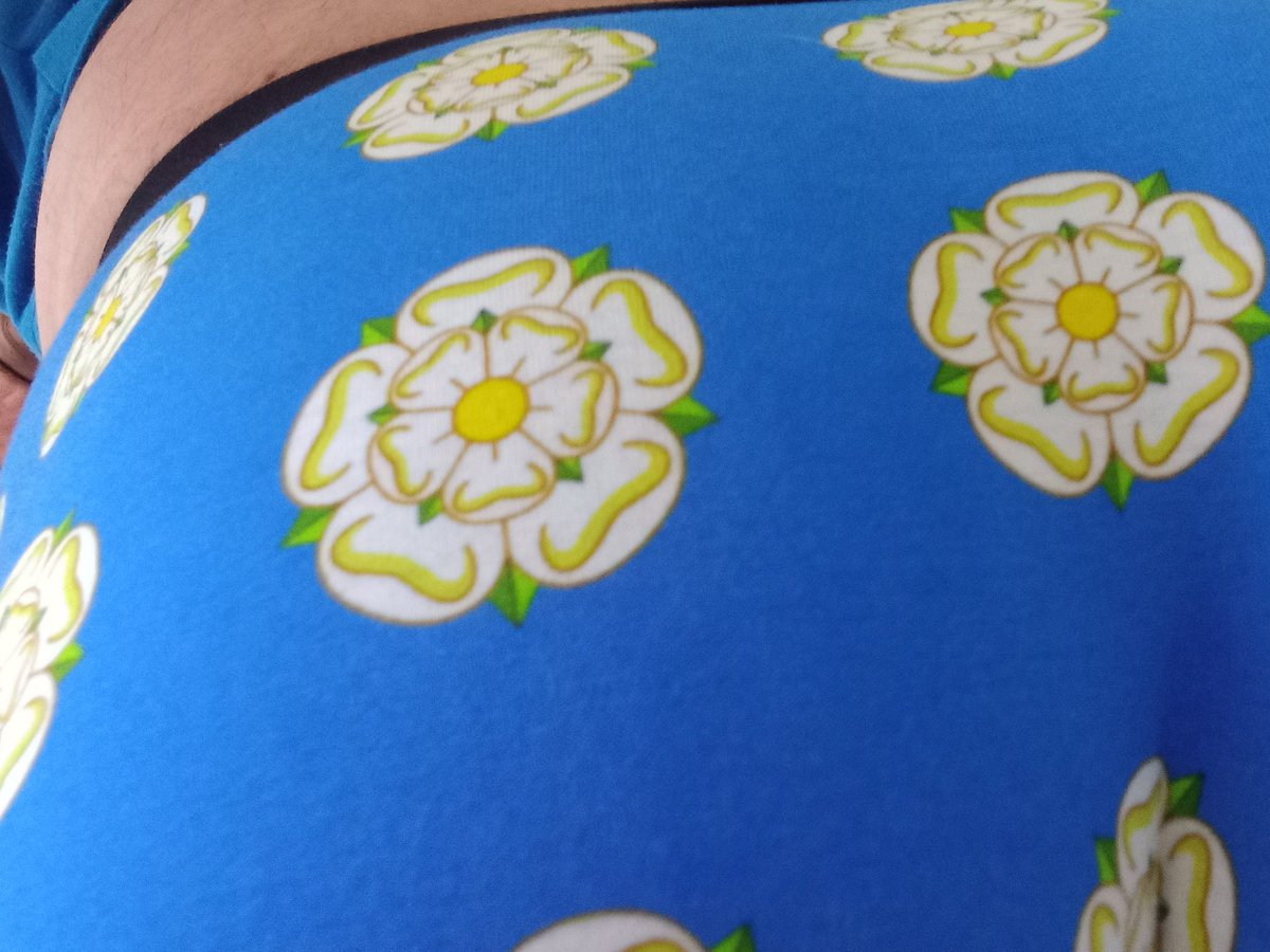 Underbigskies's tweet photo. @Welcome2Yorks New boxers @ShuttleSocks https://t.co/wy0aACdgrK