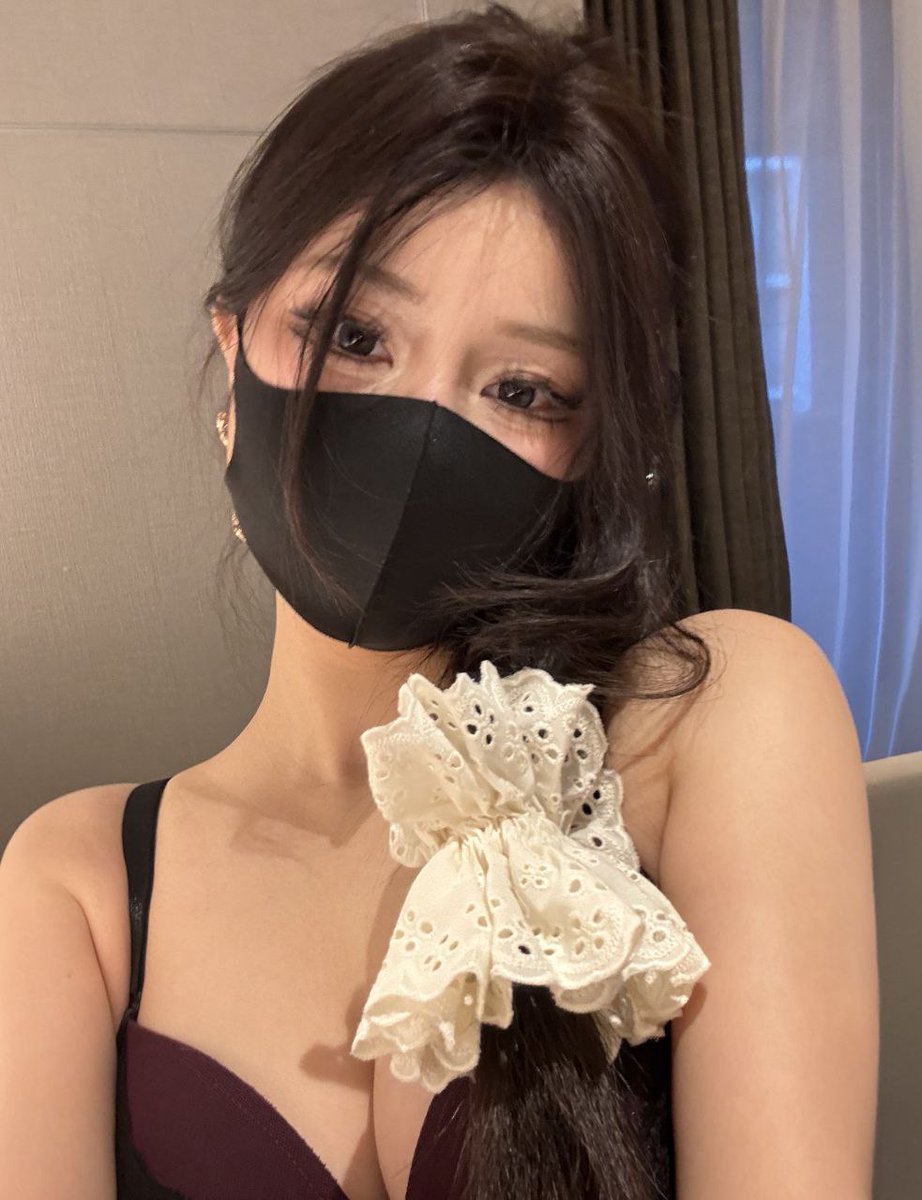 给老公的礼物，老公，你行不行呀？不行就要别的男人来操我 老公你看到别的男人操我一定很开心吧 绿帽专属福音 看老婆nana如何被别人抽插 全程淫语侮辱挑逗
投稿💌：
@RLWJ_kuking
@JWCJ_kuxs https://t.co/IvcifI0YKk