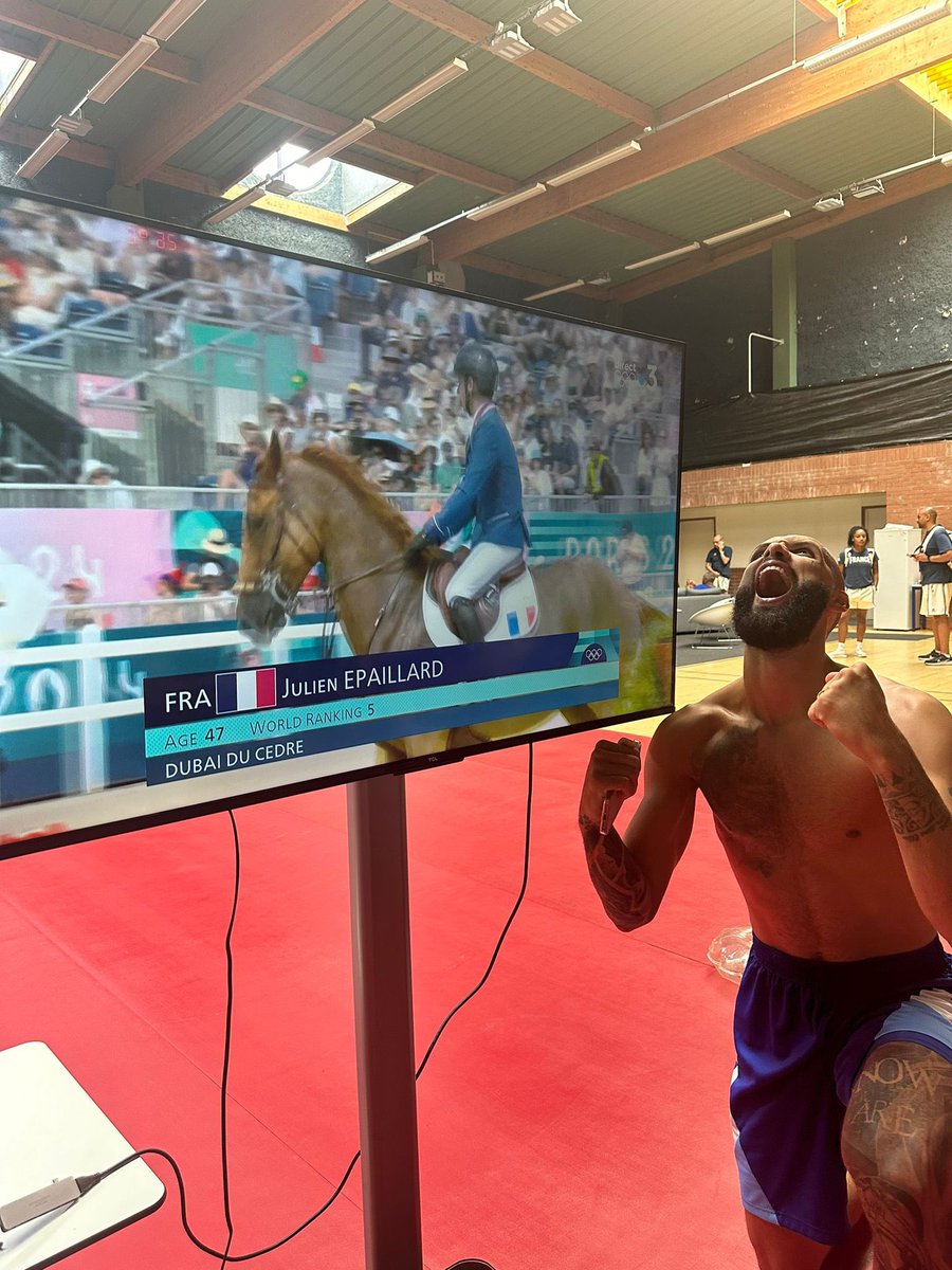 Evan Fournier tweet media