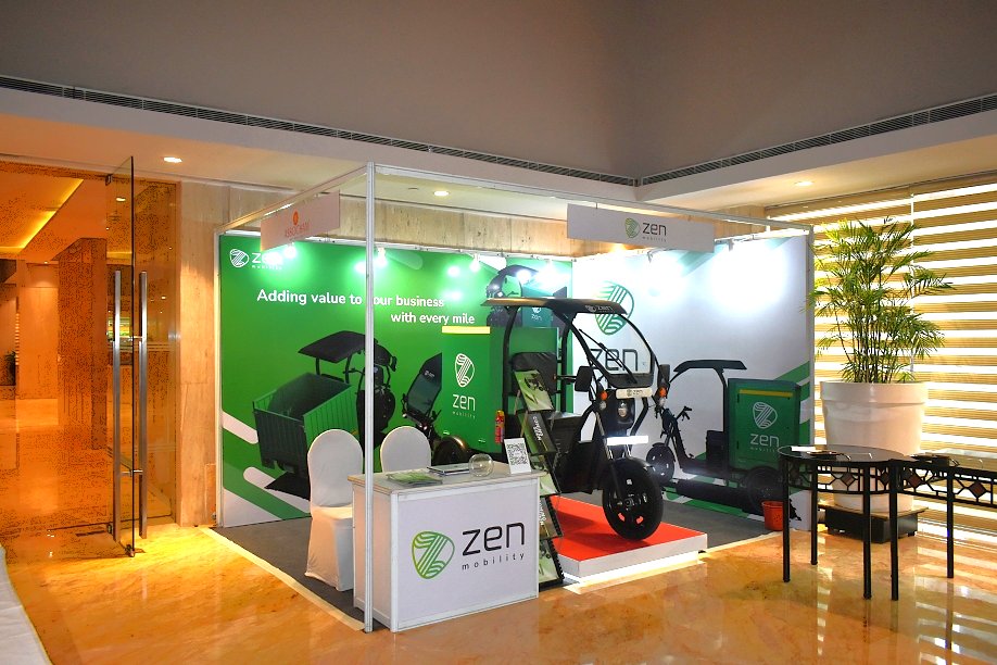 zenmobilityev's tweet photo. Thrilled to have showcased the Zen Micropod at the 3rd Global Value Chain Meet 2024! 🌟 A fantastic opportunity to connect with industry leaders and share our vision for the future of mobility. 🚗💡 Thank you, ASCOCHAM, for hosting such an inspiring event! #InnovationInMotion https://t.co/5Lt4J2cggY