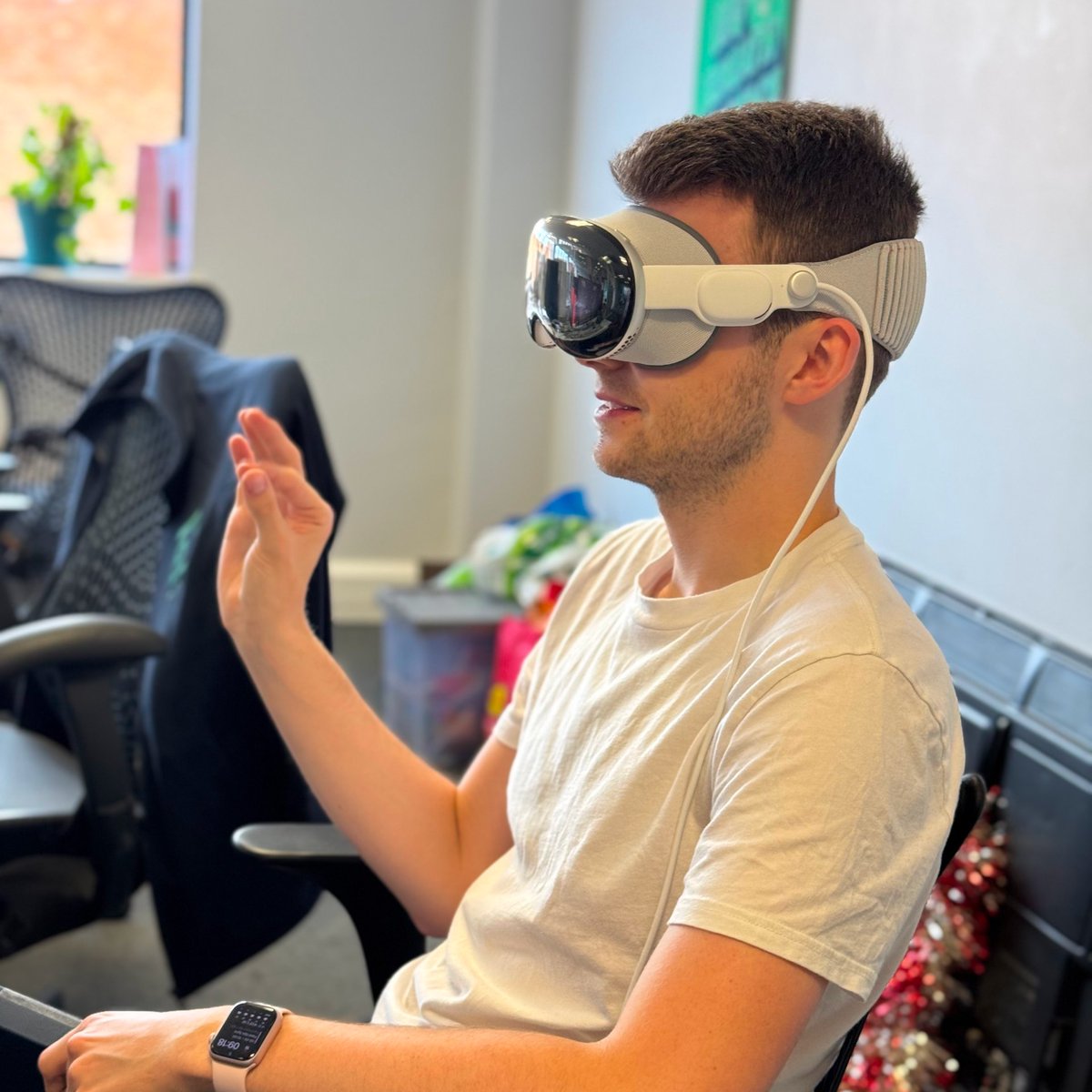 packfleet's tweet image. Not sure if Engineer productivity is going up or down... 🤔