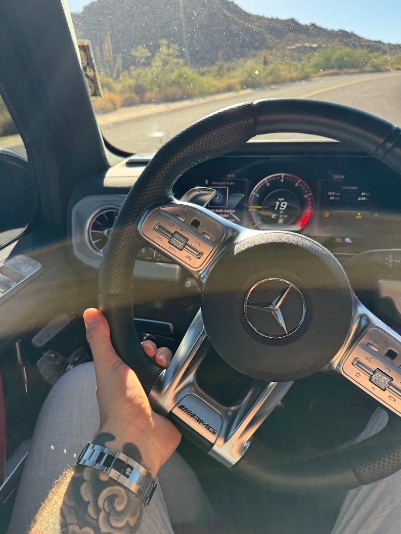 casper_smc's tweet image. Trading psychology is not about eliminating emotions.

It's about harnessing them.

Fear and greed are not your enemies.

They are tools to be used.

Things to be aware of.

Successful traders don't suppress their emotions.

They channel them into focused action.

Overconfidence…