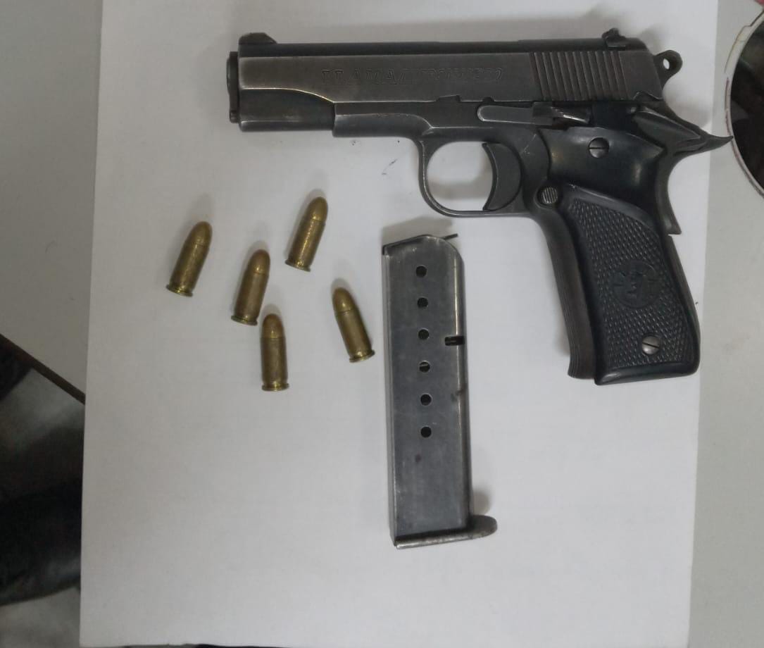 _ArriveAlive's tweet image. Two stolen vehicles and an unlicensed firearm recovered in Ngqeleni  buff.ly/3YrAXdW

#ArriveAlive #StolenVehicles #Firearm @SAPoliceService