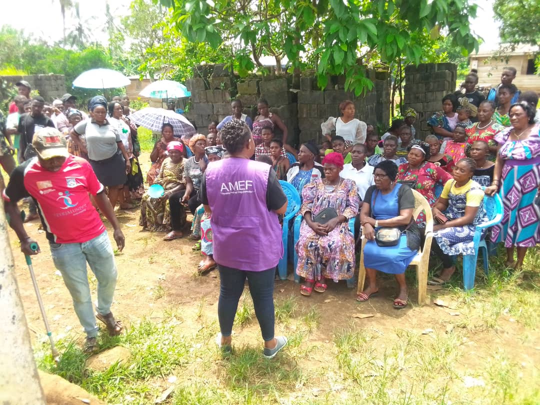 AmefFoundation's tweet photo. By understanding their rights and responsibilities, our community is becoming more resilient against disputes and ready to access essential services. #HLP #legalawareness  #AdvocacyWorks #ICLA #BHAproject #NRC @AtimEvenye https://t.co/r7EmD5Cskn