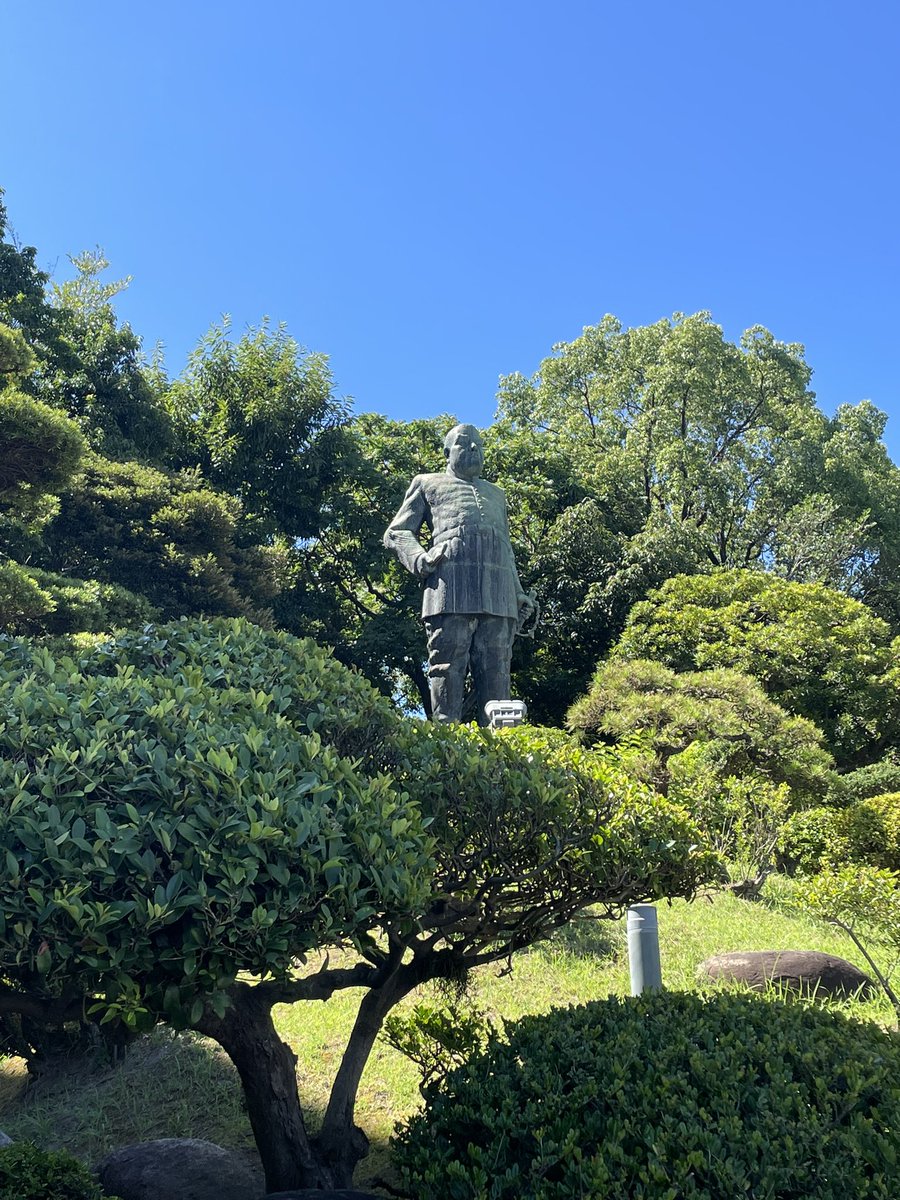 ki2000126's tweet photo. 昨日で2泊3日の鹿児島旅行も終了
トラブルもなし！行きたい場所にも
行けた！飯も美味かった！
欲しい物も買えた！良い旅行やった！ https://t.co/7SfMyauaGS