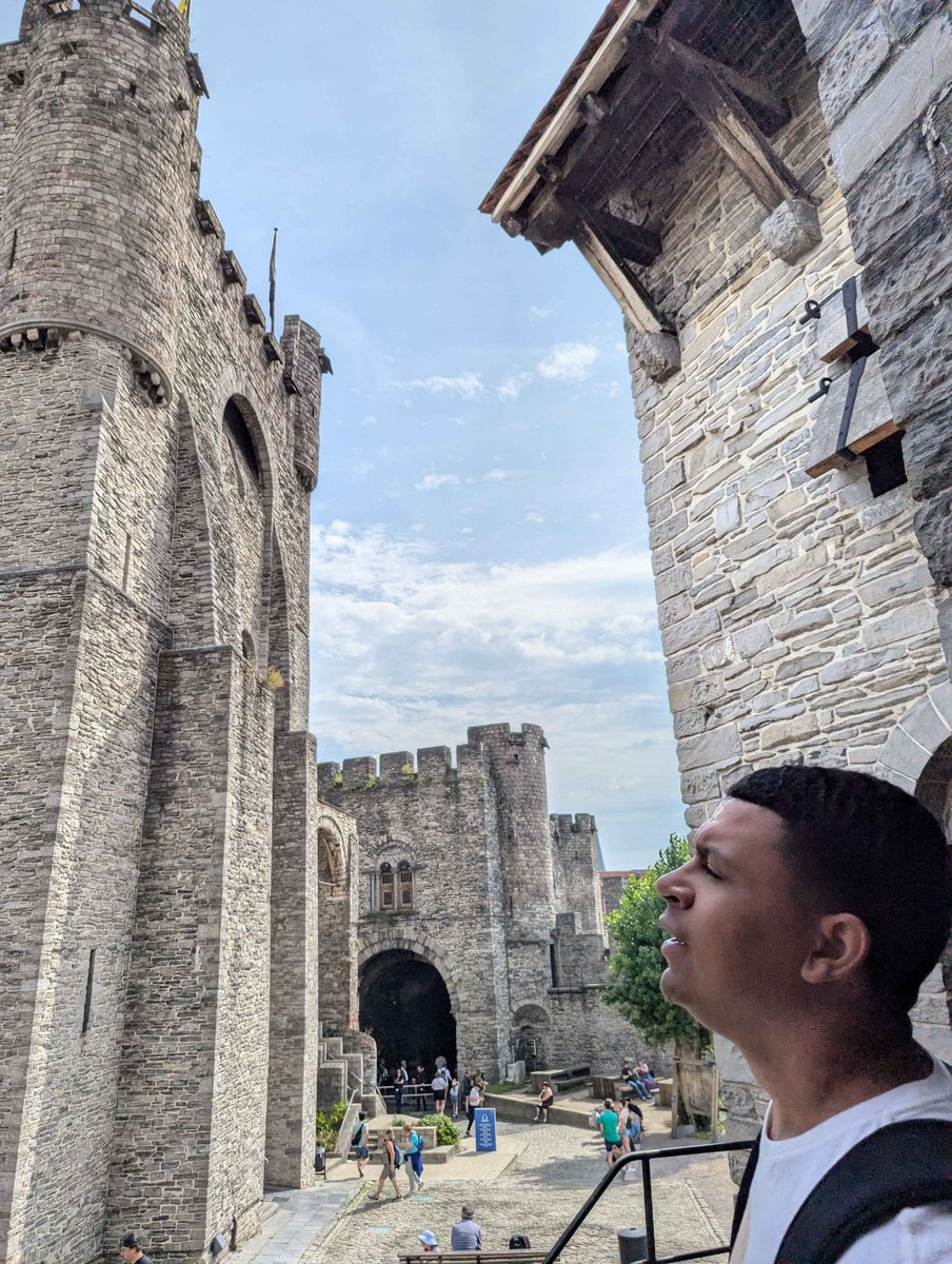 So... There might be real castles in Europe? Who would've thought 🤔