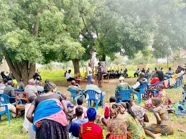FIDA_Uganda's tweet photo. #MobileLegalAid 🚐⚖️
Sometimes the most beautiful moments of community happen under the shade of a tree, where hearts and minds come together. 🌳💖
Our Nebbi field office, with support from @IDLO and @SwedeninUG, conducted a heartwarming Mobile Legal Aid Clinic at Kucwiny Subcounty headquarters in Nebbi District. 🙌✨
A total of 150 participants (82 male, 68 female) joined us, eager to access legal support right in their own community. 🚀
We covered crucial topics like land disputes, succession, teenage pregnancy, and GBV, providing consultations to those who might otherwise struggle to access legal services. 🏡⚖️
The response was incredibly positive, with many expressing their gratitude for the advice received. We also registered 5 new cases (3 male, 2 female) for further action. 🌟📚
The LC III of Kucwiny Subcounty shared that the clinic was an eye-opening experience, significantly enhancing their understanding of the law. 🙏👁️This event wasn’t just about immediate legal support; it was about fostering awareness and empowering our community with knowledge and justice. 💫💖
#LegalAid #CommunitySupport #JusticeForAll #GenderEquality #Empowerment #AccessToJustice #FIDAuganda #IDLO #LegalRights #TogetherWeRise 🌟✊