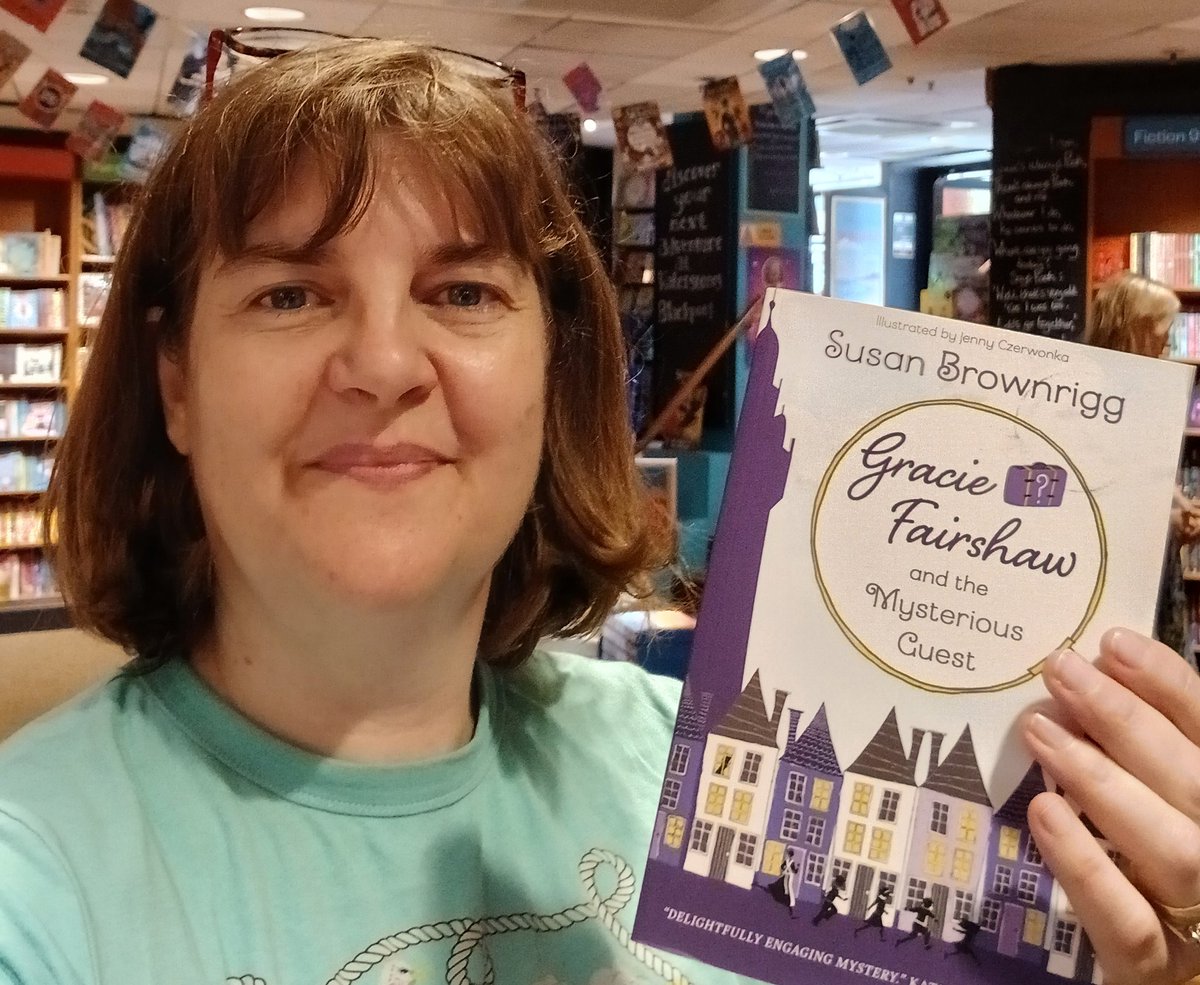 There is just one copy of Gracie Fairshaw and the Mysterious Guest left at the brilliant <a href="/waterstonesbpl/">Waterstones Blackpool</a> but it is now a signed copy! The shop can also order in the sequels for you too. @publishinguclan #Blackpool #seaside