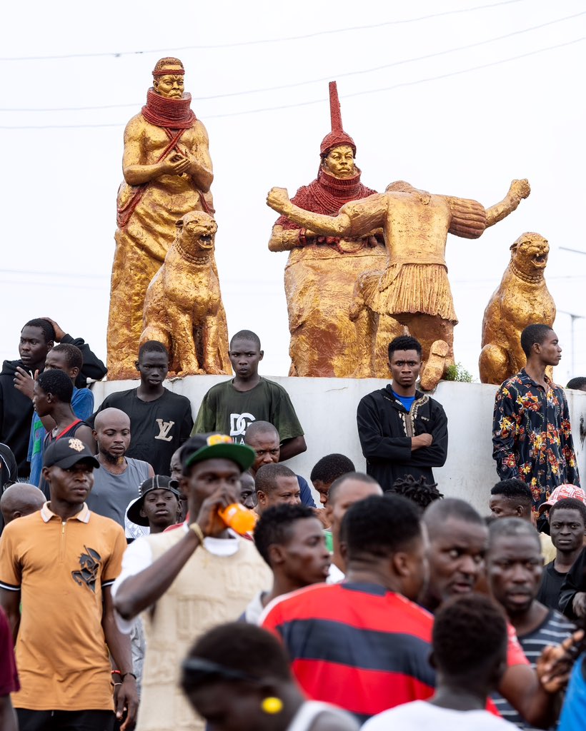 Today, August 1, 2024, Nigerians took a bold step by protesting against bad governance.

Reporting live from Benin City, Edo State, Nigeria, and based on my observations, the protest has been peaceful so far.

#EndBadGovernaceInNigeria #Beninprotest #Protest #Nigeria