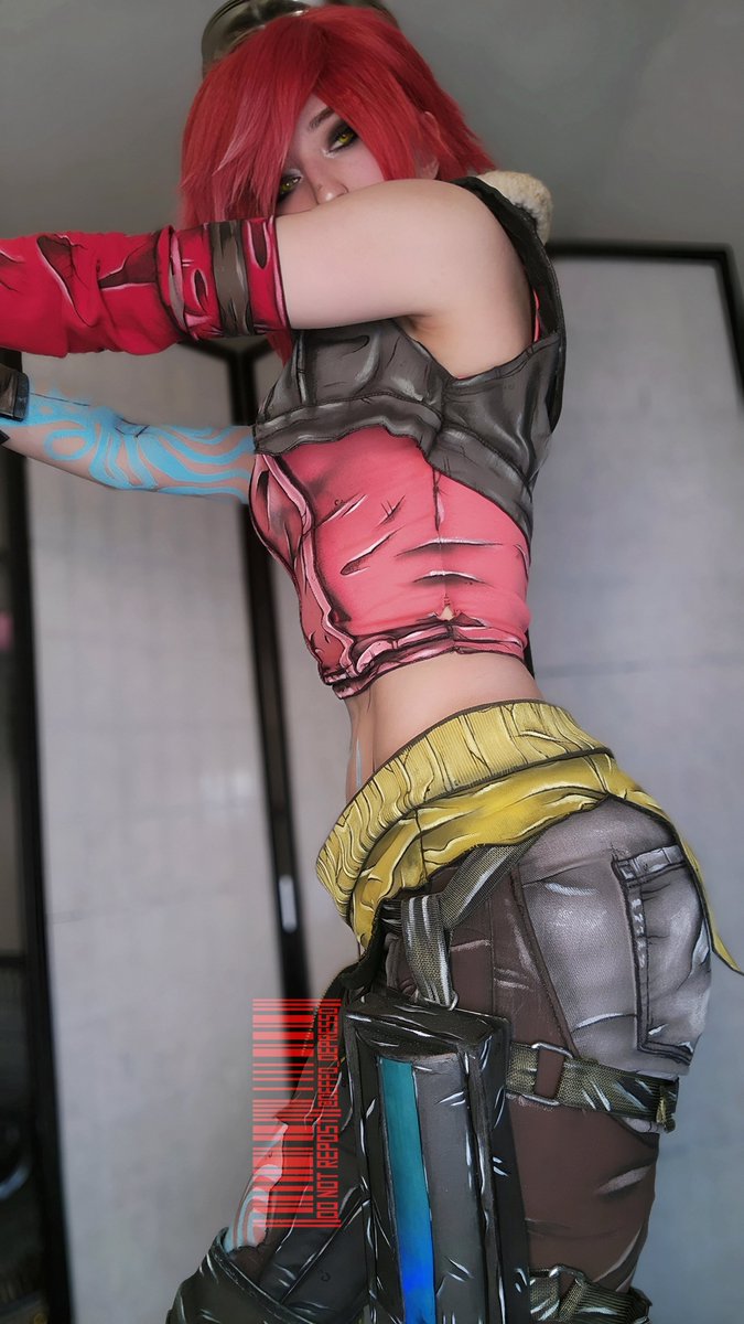 𝄂𝄀𝄁 YoRHa No. 1 Type V 𝄂𝄂𝄀 tweet media