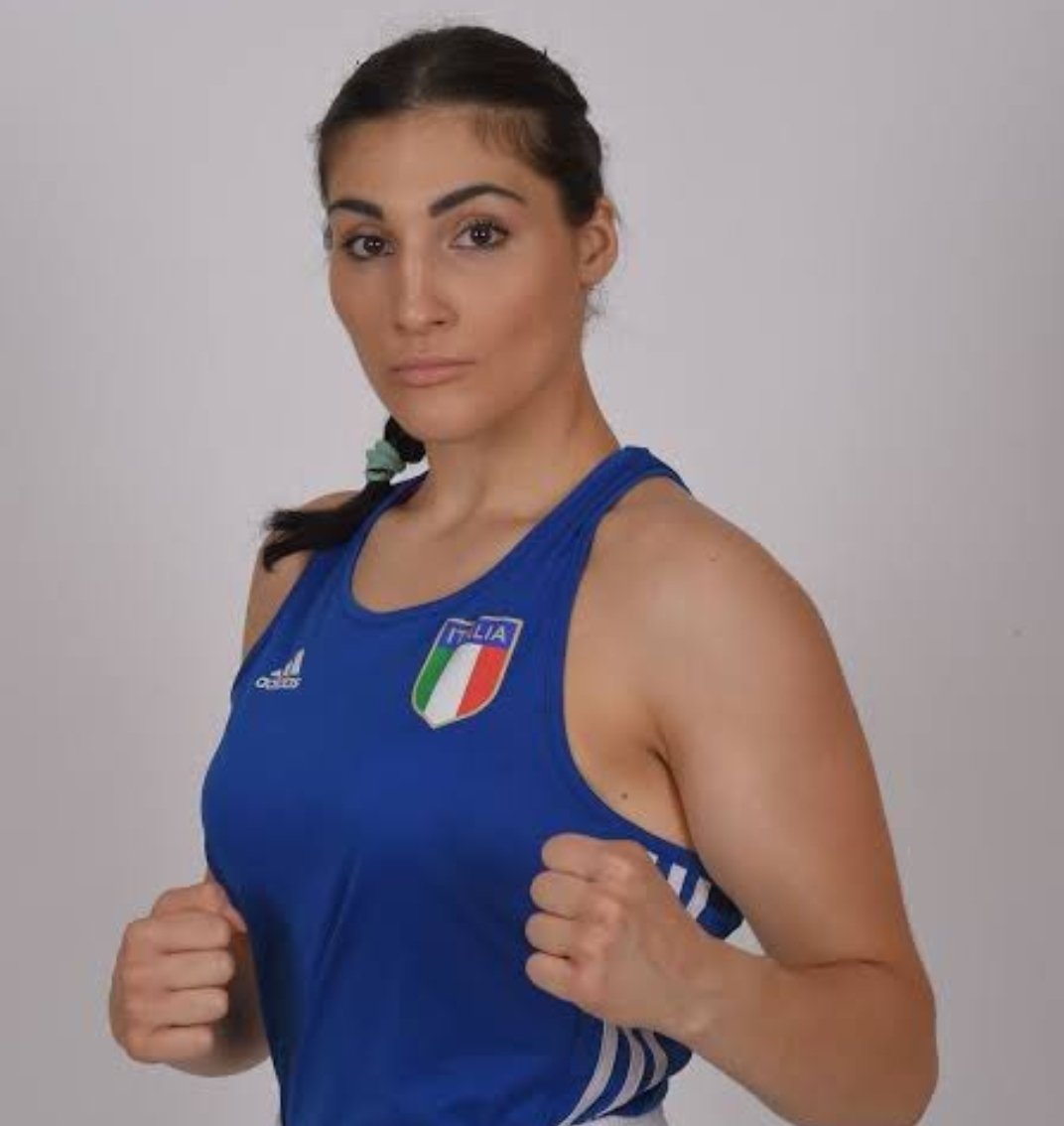 Für wen von euch ist Boxerin Angela Carini heute 🥇 auch eine Olympiasiegerin geworden?