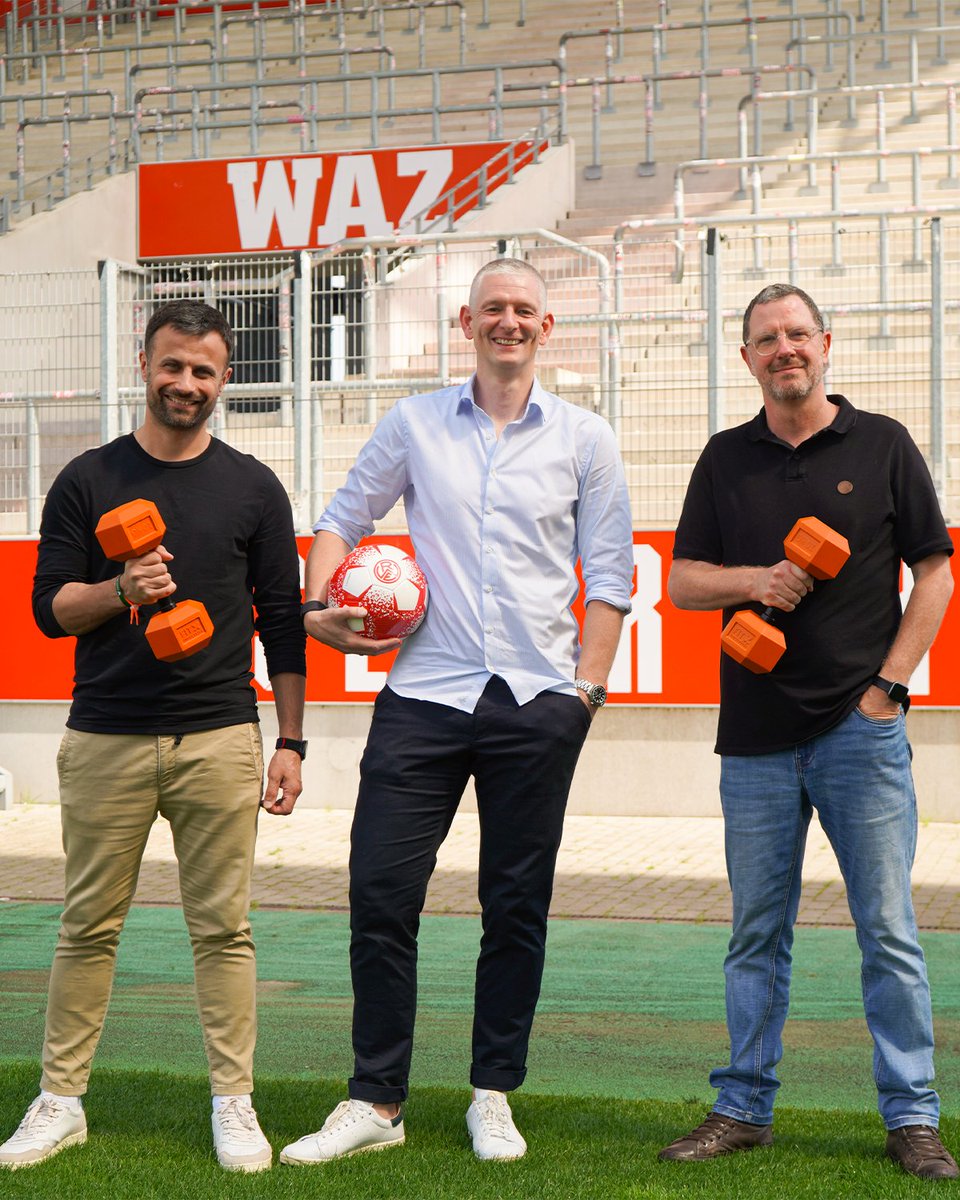 EssenerChancen's tweet photo. ❤️🤍Das Essener Fitness-Unternehmen FitX wird neuer Partner der ESSENER CHANCEN und Inklusionspartner von Rot-Weiss Essen!
ℹ️Alle Infos: https://t.co/pIqpHI0x0U https://t.co/TNgKkEUnxV