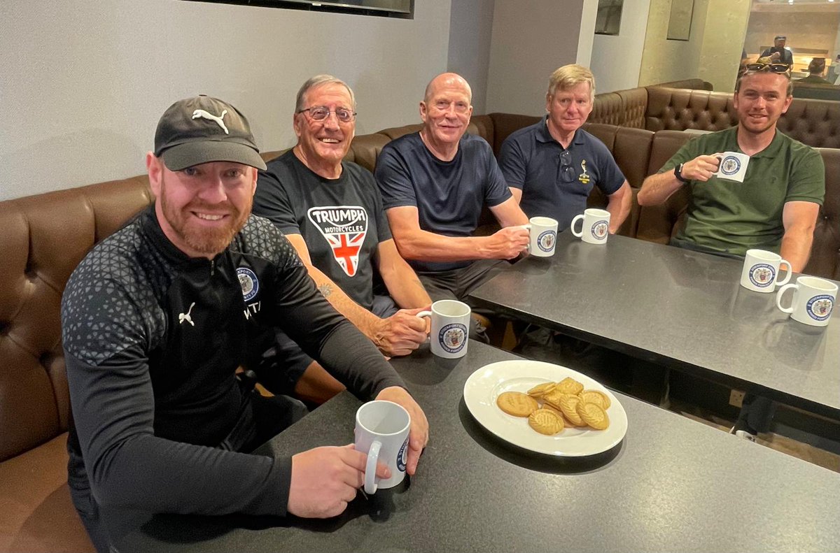 We welcomed Wilmslow NAAFI Break to Stockport County's NAAFI Break today

These weekly get-togethers allow ex-servicemen and women to socialise in a safe and supportive environment

Great to see so many veterans having a chat and a brew at Edgeley Park 💙

stockportcounty.com/stockport-coun…