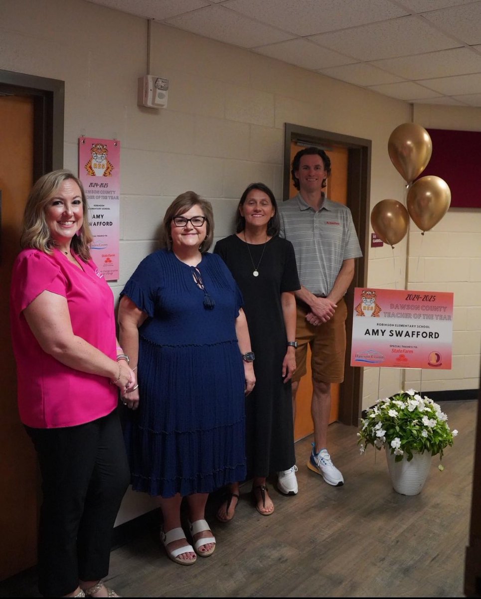 RES Teacher of the Year - Mrs. Amy Swafford

We are so thankful for all that Mrs. Swafford does each and every day for all of our students! 🍎

We'd like to give a shoutout to our Sponsor: Ryan Scott State Farm.