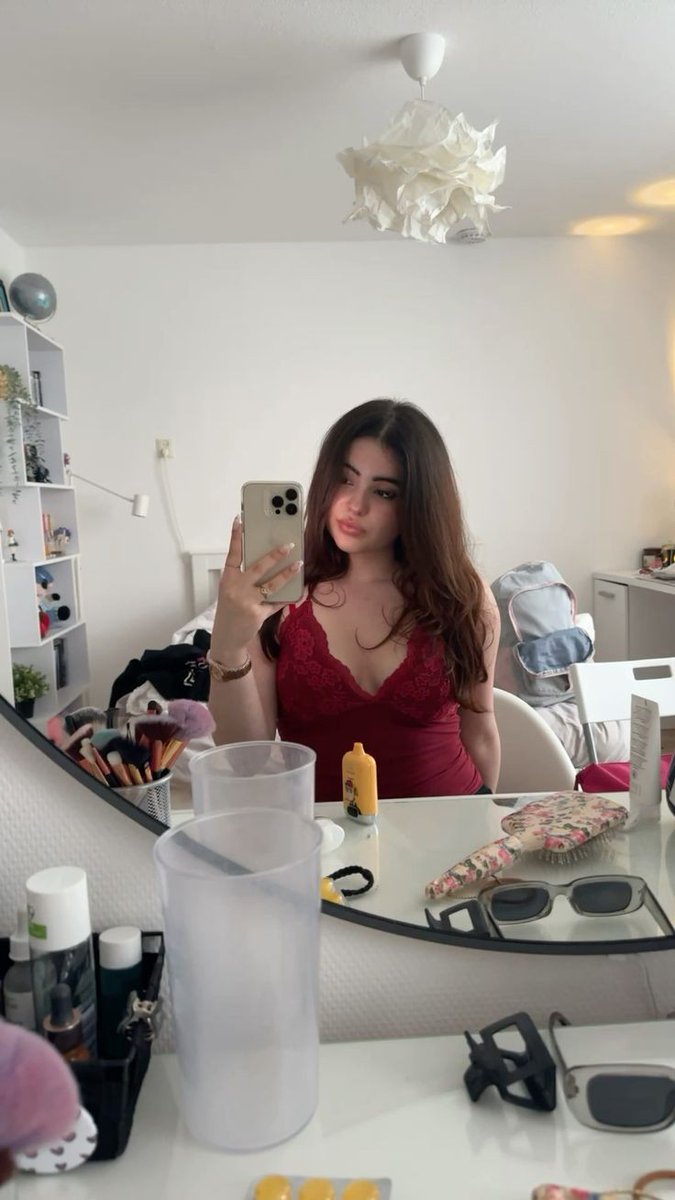 angelic_aliceee's tweet photo. IM BACK!!! WHO WANTS TO BE MY FIRST NEW CUSTOMER๐ฅฐ
#SellingContent #seller #buyingnsfw #buyingpics #nsfw #nsfwtwt #Onlyfan #sexy #ModelCatalog #BUYINGCONTENT https://t.co/7LvklYUSzX