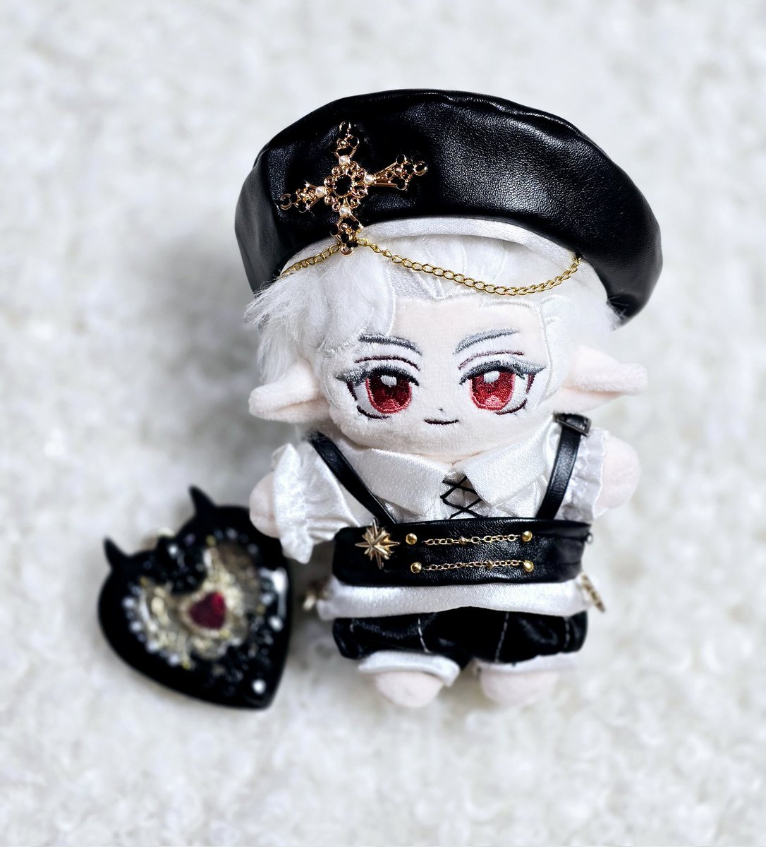 2D_ha_za's tweet photo. @siru_owo 
귀여운 10깅 아타 잘 받았습니다 🥹🦇 감사합니다!! ☺️ https://t.co/t2H5HXzBZx