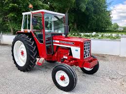 I'm looking for a diesel tank for an International 674, any help appreciated
