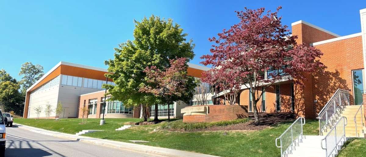 ffxpublicworks's tweet photo. 🎉The Lorton Community Center and Library has won the 2024 AIA Northern Virginia Design Award! 🏆
This honor recognizes our commitment to creating a beautiful and sustainable community space.
A huge congratulations to everyone involved! 🥳
#LortonCommunity #AIAAwards https://t.co/kf6Q1tBpN9
