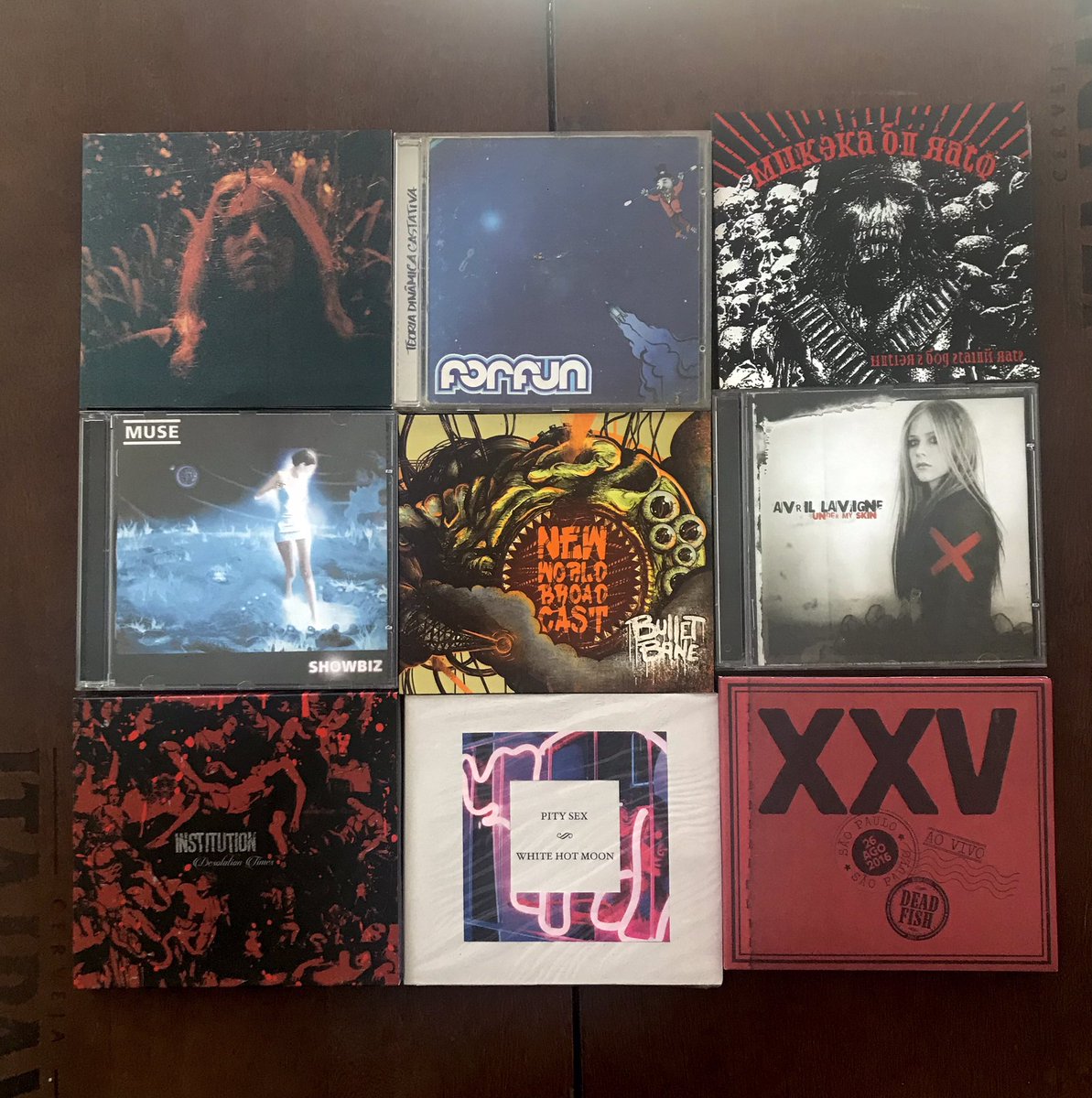 weakhold's tweet photo. julho #tapmusic https://t.co/PXYtLnpVkV