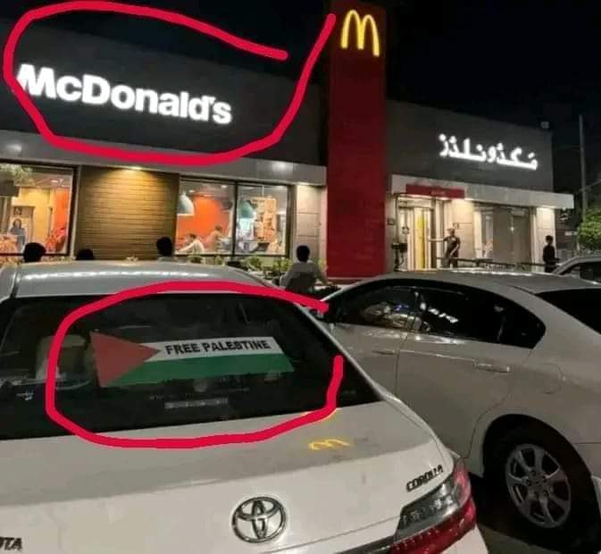 pixiereader_'s tweet image. Two Nations Theory: