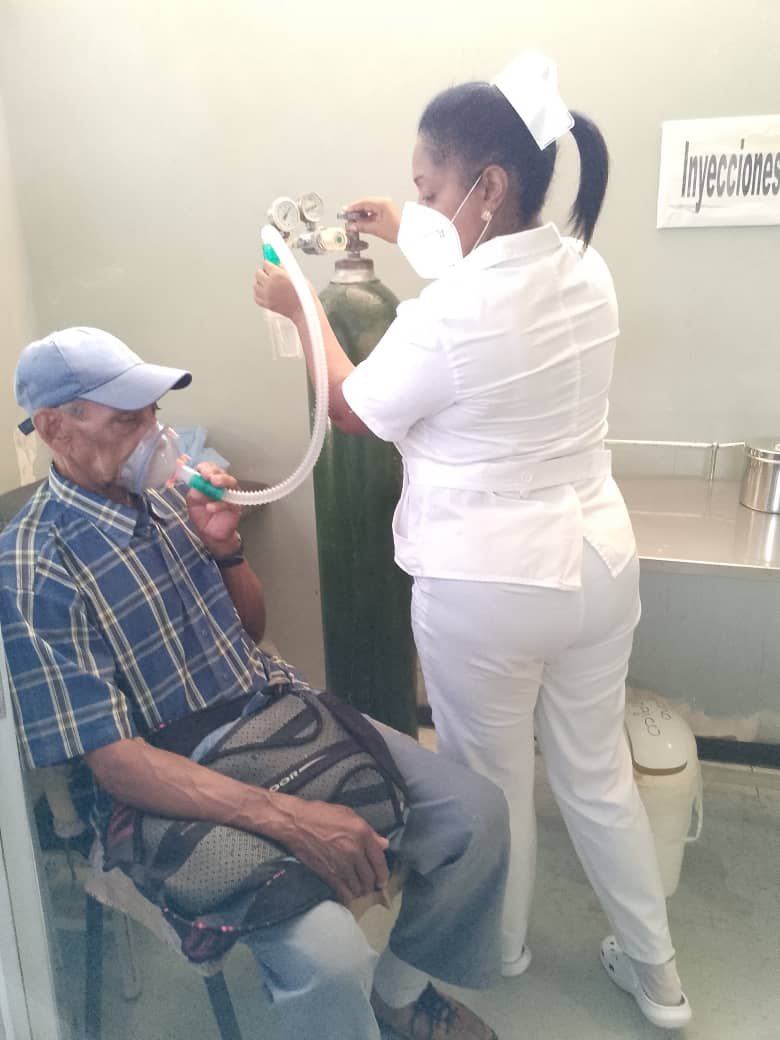 Estado #Bolivar CDI Antonio José  de Sucre los profesionales de la salud continúan brindando un servicio de excelencia al hermano pueblo de Venezuela .#CubaCoopera #CubaPorLaVida <a href="/cubacooperaven/">Brigada Médica Cubana en Venezuela</a> <a href="/Cubacooperabol2/">Brigada Médica 🇨🇺 Bolívar🇻🇪</a>