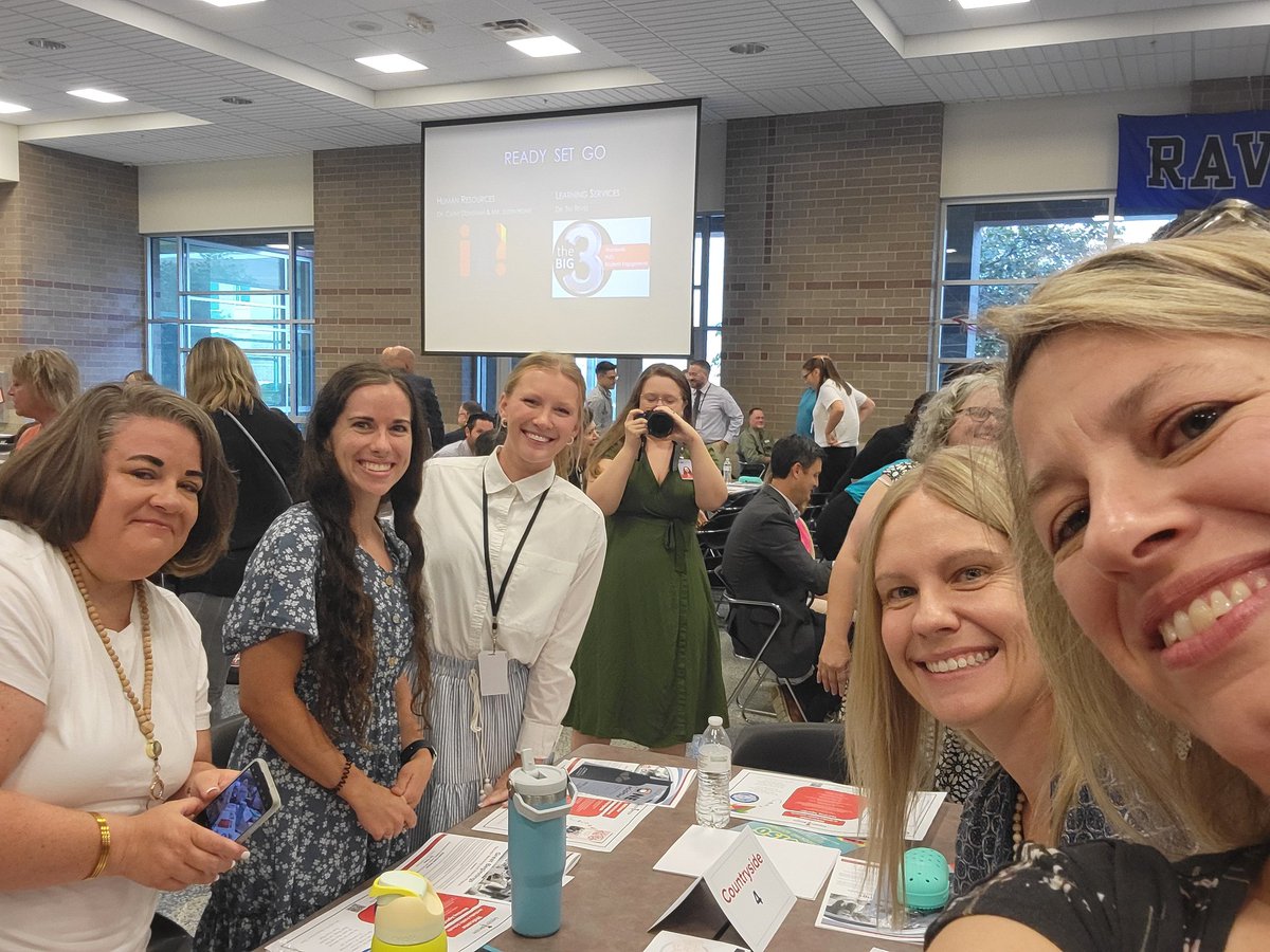 Love spending time with some AMAZING new Educators today!  <a href="/olathenewed/">Olathe New Educators</a> #OPSMakeTodayCount