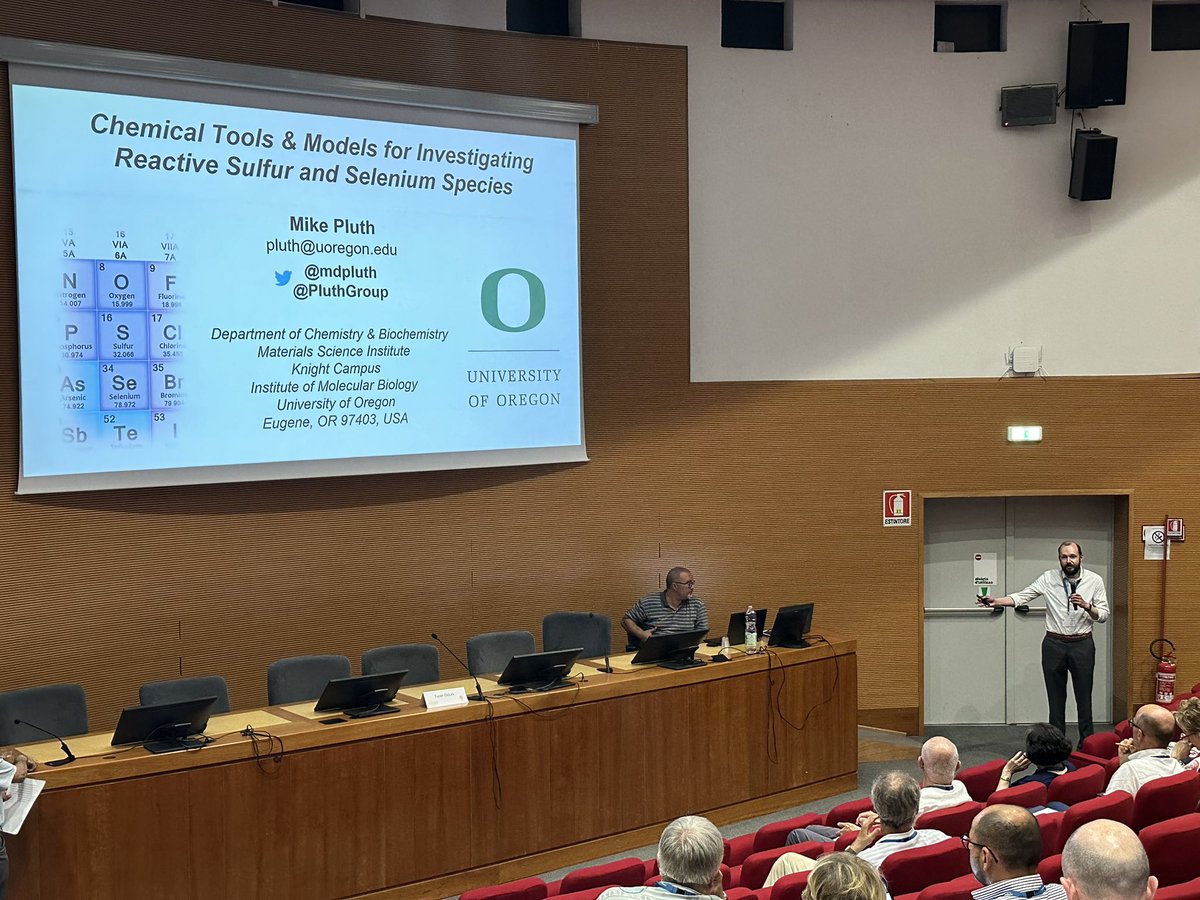 isocs30's tweet image. Our invited speaker Michael Pluth delivered an interesting lecture about “chemical tools and models for investigating reactive sulfur and selenium species”
@mdpluth @PluthGroup
#ISOCS30