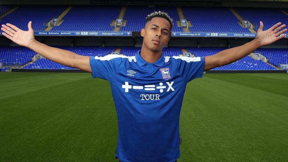 breakthelines's tweet photo. Ipswich Town are bulking up their squad in the transfer window as they prepare for their first Premier League season in 22 years:

-Conor Townsend (€590k)

-Arijanet Muric (€9.55m)

-Liam Delap (€17.85m)

-Omari Hutchinson (€23.5m)

@joshwrightt12__: https://t.co/2q6CvQUnTd https://t.co/jjBJGHhDz5
