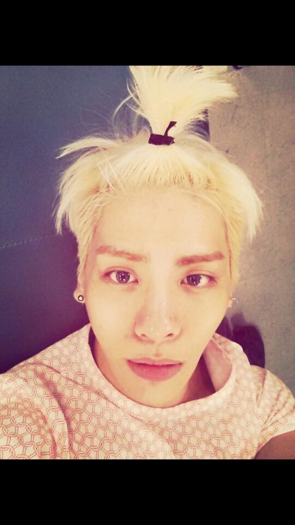 Jonghyun On This Day tweet media