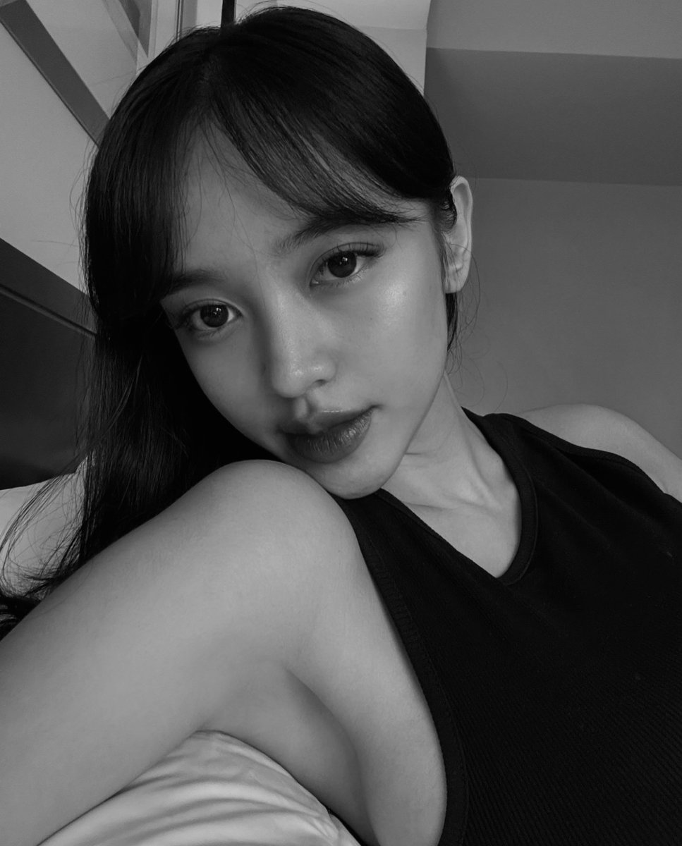 Happy national girlfriend day sayang 🫰🏻