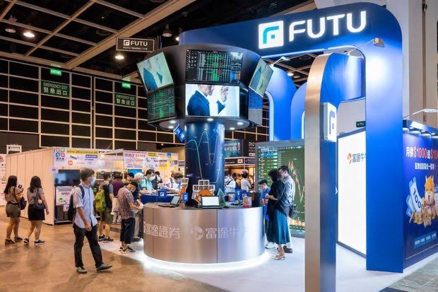 🚨 NEWS FLASH 🚨

Hong Kong's largest online broker, Futu, has launched Bitcoin and cryptocurrency trading.

(Via: News_Crypto)