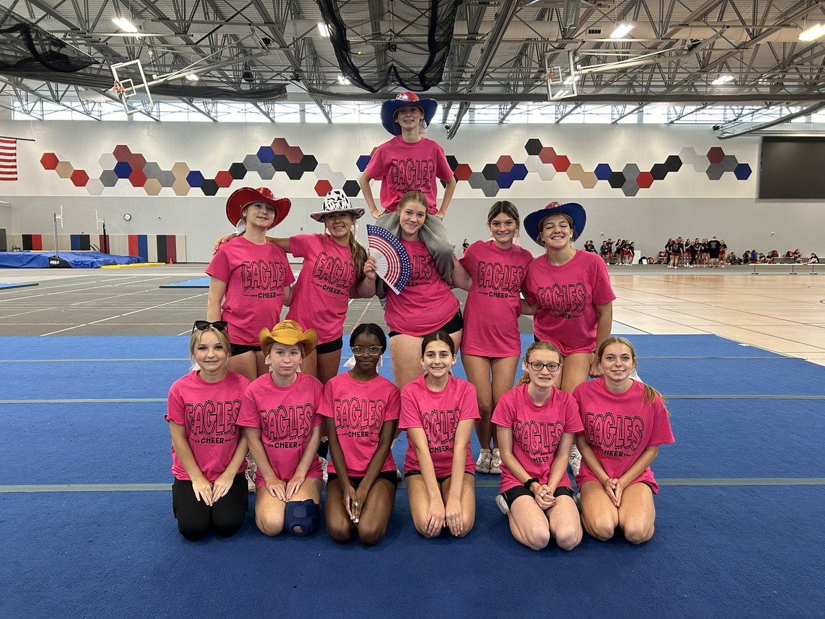 Ms. Vormittag tweet media