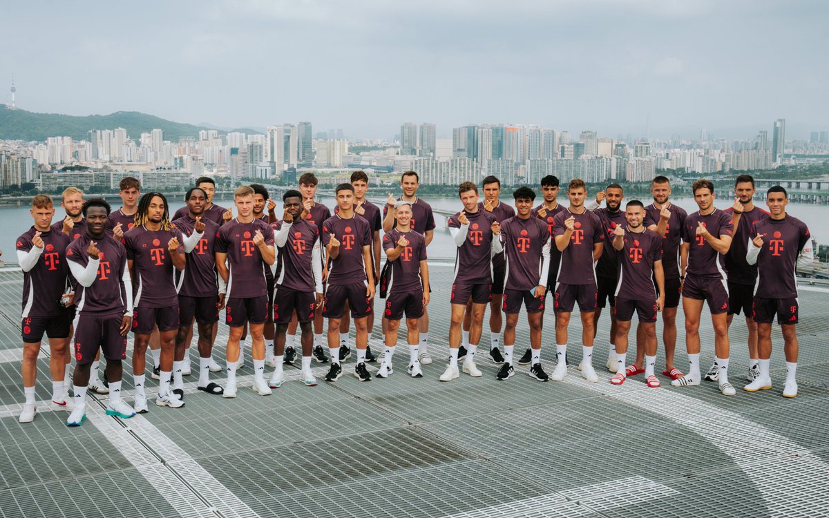 Rooftop view with love 🫰
Thank you for the warm welcome!
정말 감사합니다!