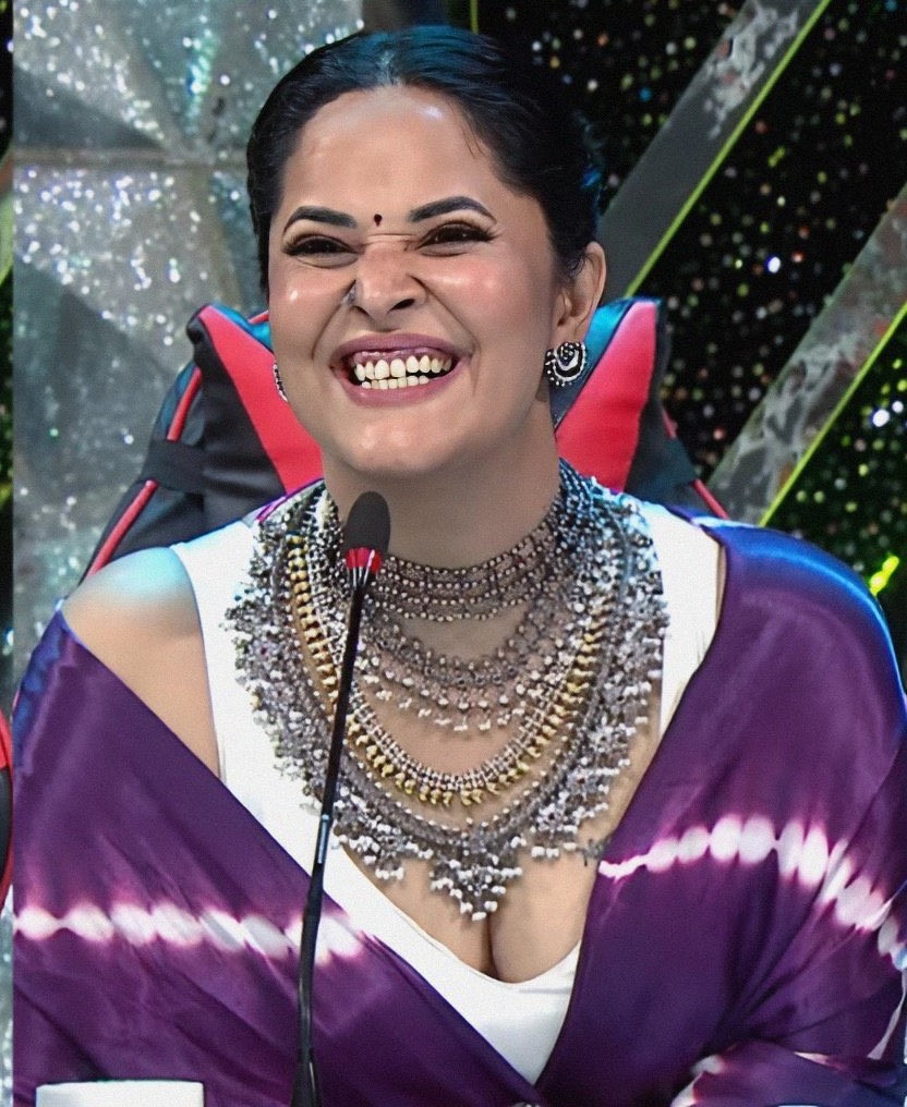 Anchor Anasuya Long Hair Photoshoot | iiQ8 Hot Telugu Aunty Actress