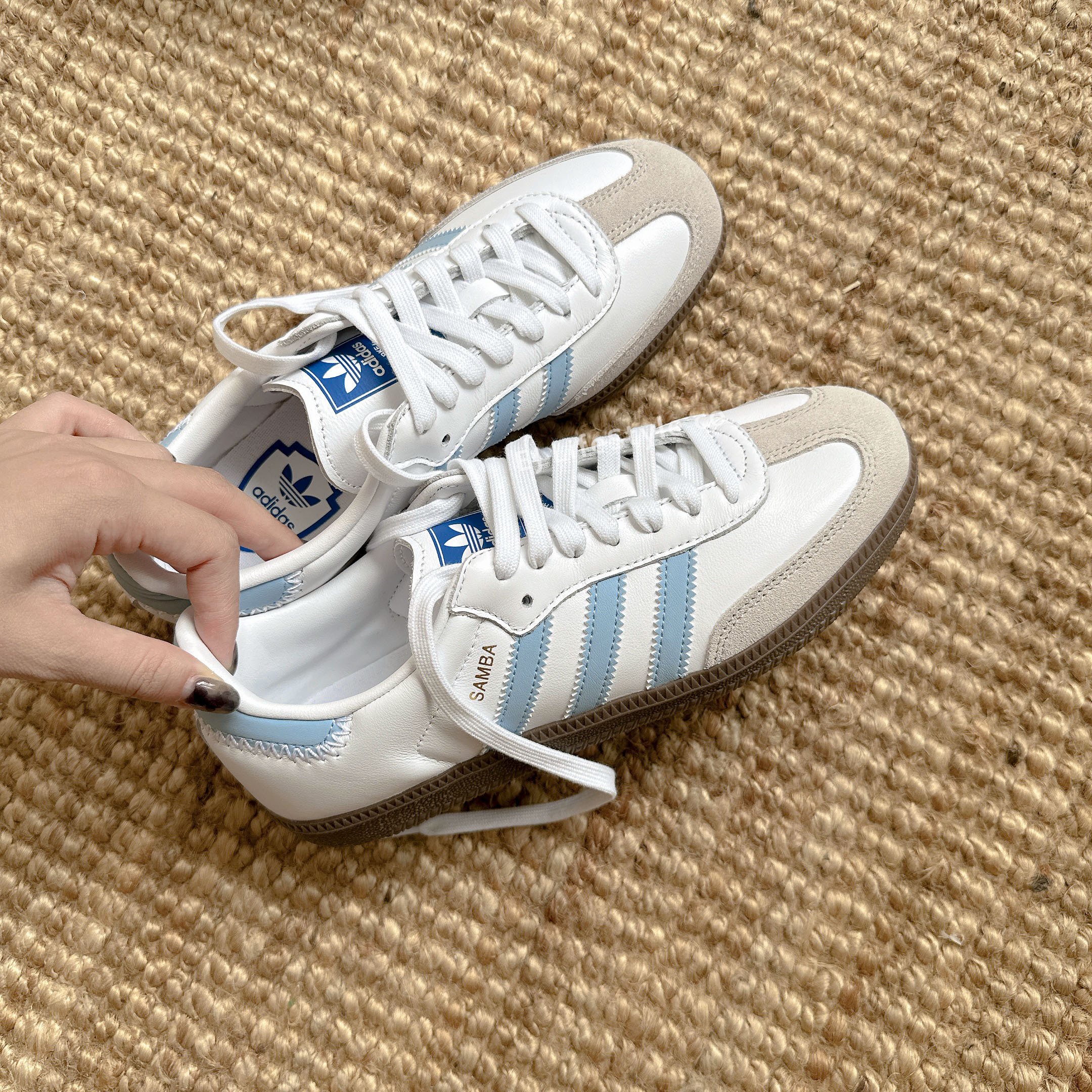 Sneaker Steal on X STEAL adidas Samba OG Cloud White Sky Blue 80.00 Free Shipping https t liKqUGFmCP use code 20SAVE at checkout https t 8iyDnRYUrB X