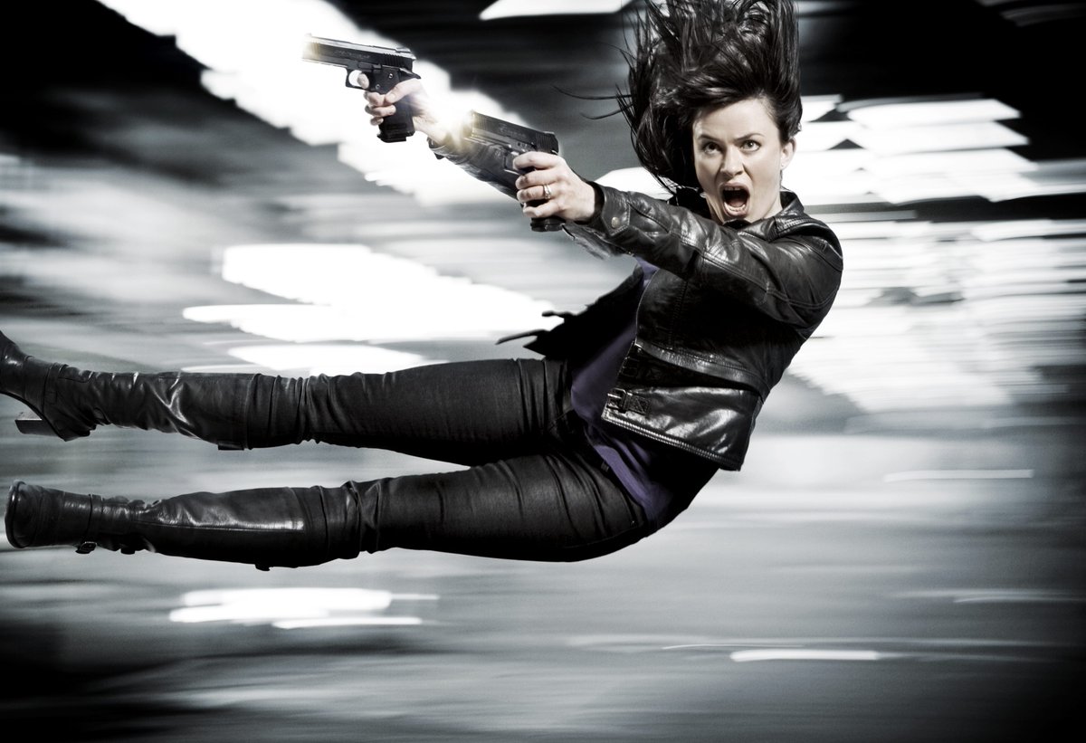 WholalaPod's tweet photo. What was the Torchwood photographer cooking https://t.co/INXMoQy1of