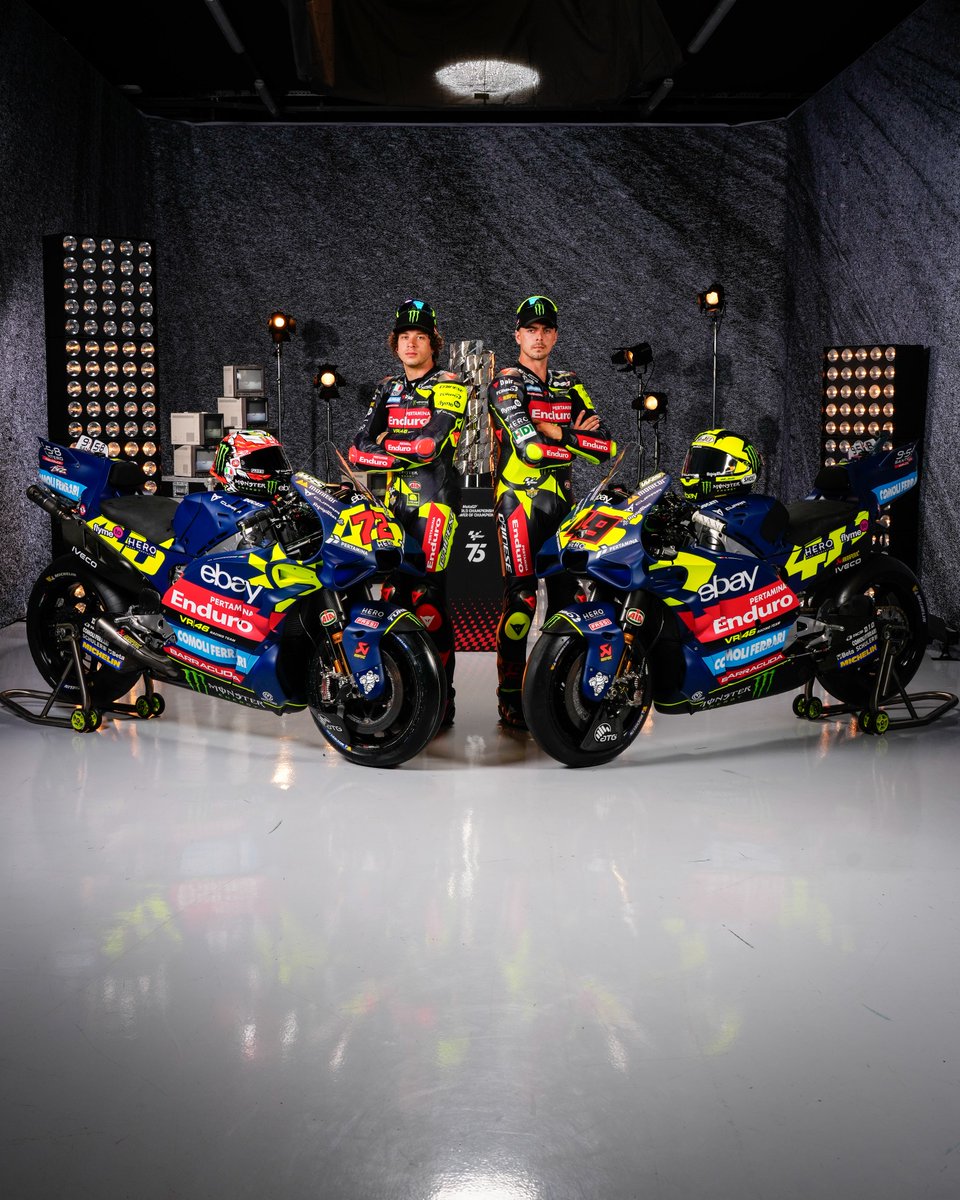 The iconic sun and moon ☀️🌙

A fantastic tribute to one of @valeyellow46's most recognizable symbols and a nod especially to his 2018 helmet by <a href="/VR46RacingTeam/">Pertamina Enduro VR46 Racing Team</a> 🤩

#MotoGP75