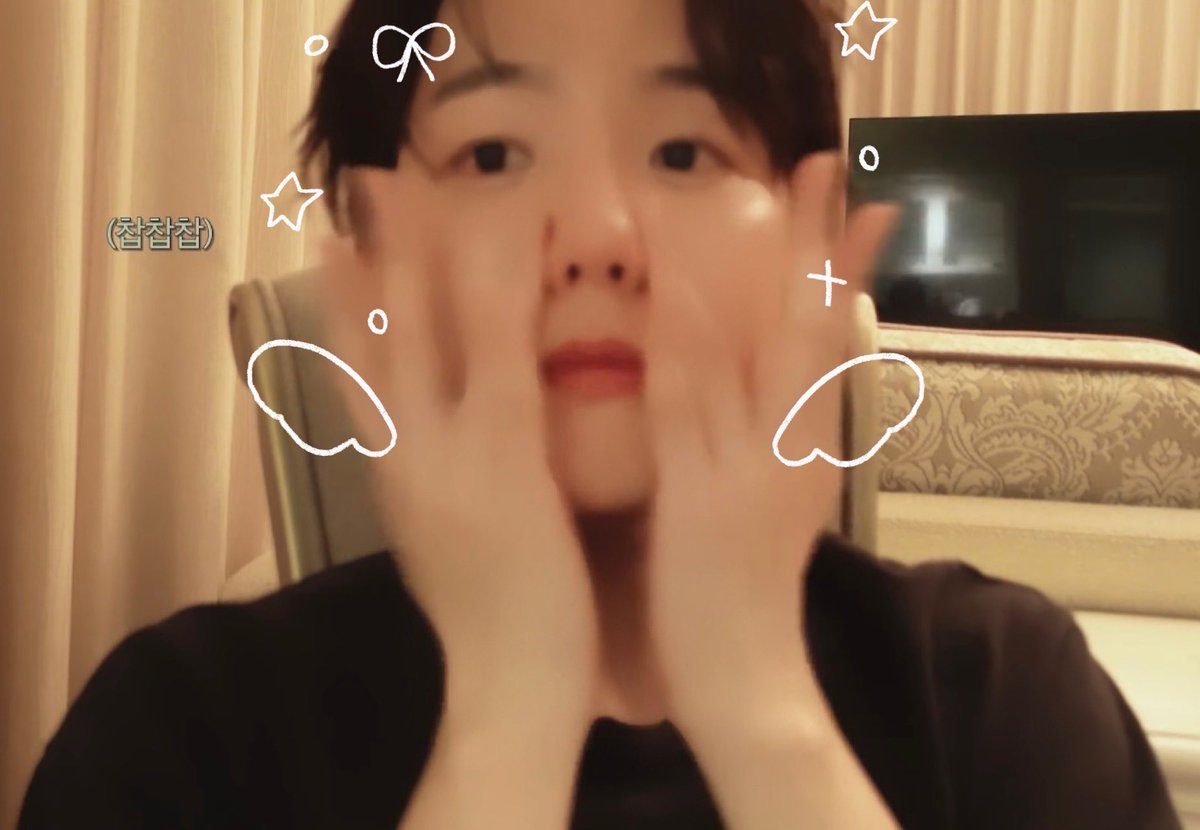 뽀쨧쨕.뽀로록록록쨔자작쨕₊· 백현이 tweet media