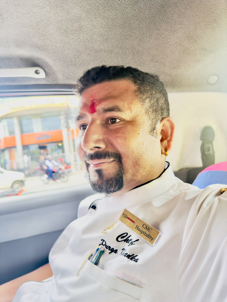 ChefDurgaKhadka's tweet image. My heartfelt thanks to you all!
          Our respected Hoteliers Khatmandu Nepal!!

#chefmeet2024 #chefnepal #iamchef #nepal #bestnepalesechefintheworld #chefdurgakhadka #bestchefinnepal #masterchefdurgakhadka #chef #viralchef #viralnepalichef #masterchefbhutan #nepalichef